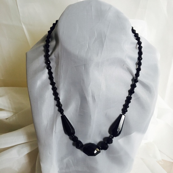 West Germany ebony glass bead necklace. - Picture 5 of 6